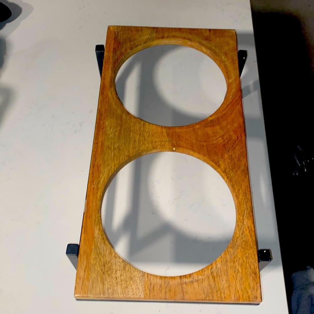 Dog Water & Food Bowl Stand (large)